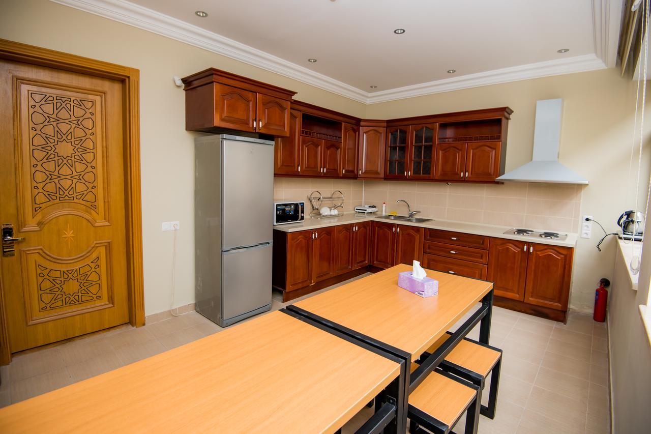 Feyu Hostel Baku Ngoại thất bức ảnh